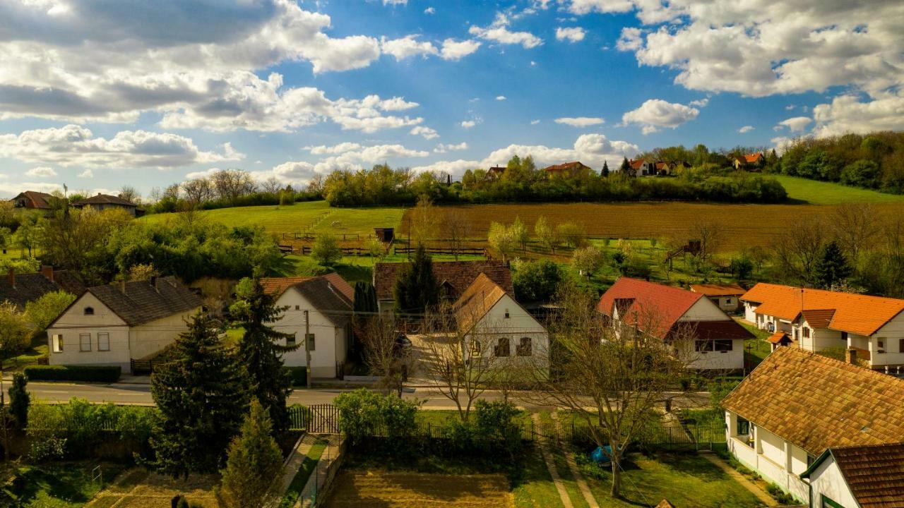Noresa Etterem Es Panzio Hotel
